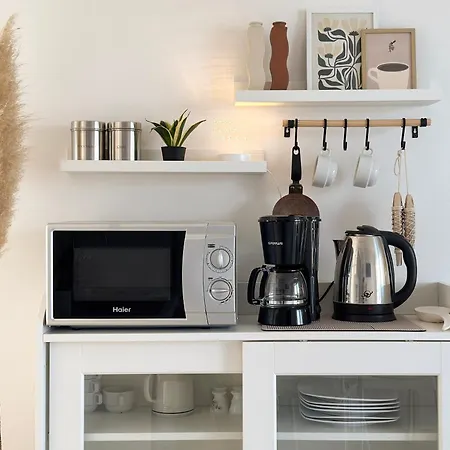 Aquavista - Pied Dans L'eau & Pool