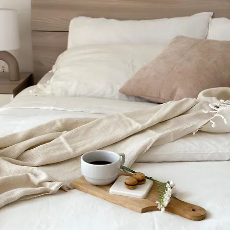 Aquavista - Pied Dans L'eau & Pool