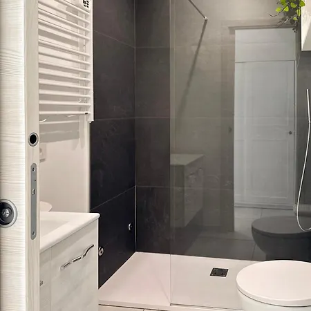 Aquavista - Pied Dans L'eau & Pool