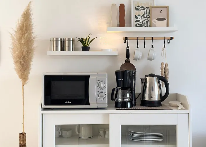 Aquavista - Pied Dans L'eau & Pool