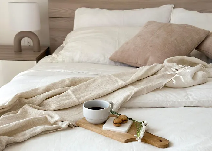 Aquavista - Pied Dans L'eau & Pool