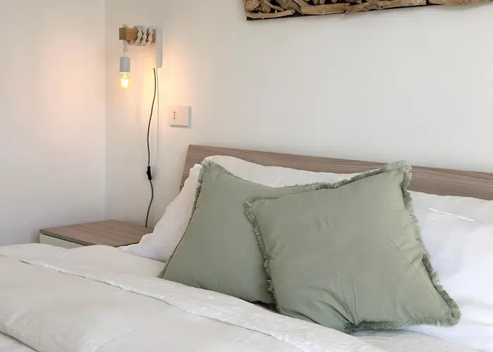 Aquavista - Pied Dans L'eau & Pool * 카스텔레토소프라티시노