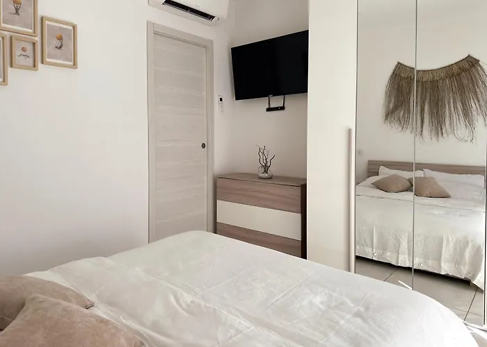 Апартаменты Aquavista - Pied Dans L'eau & Pool