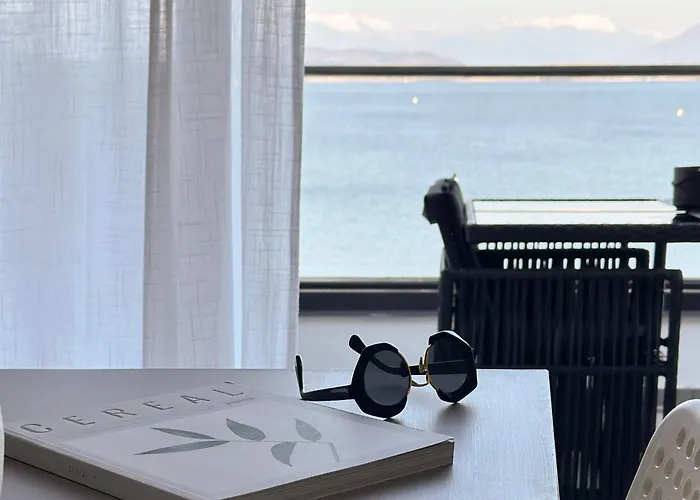 Aquavista - Pied Dans L'eau & Pool *