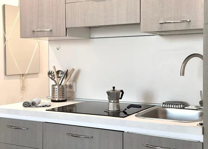 Aquavista - Pied Dans L'eau & Pool