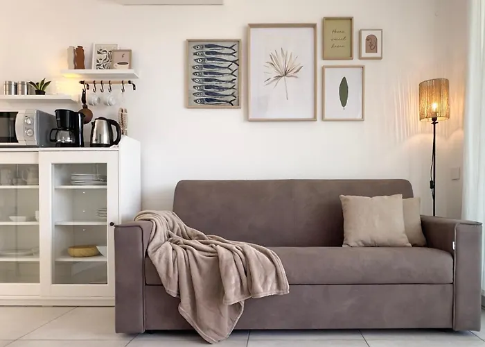 Aquavista - Pied Dans L'eau & Pool 아파트