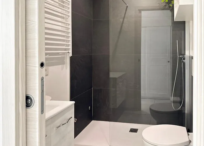 Aquavista - Pied Dans L'eau & Pool