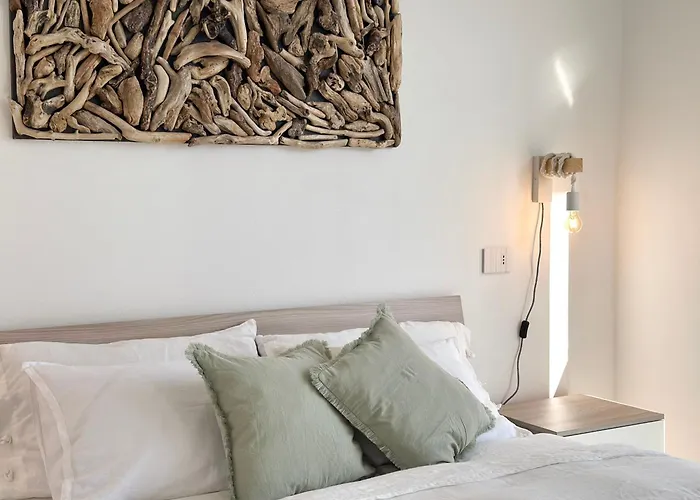 Aquavista - Pied Dans L'eau & Pool * كاستيلّيتّو سوبرا تي