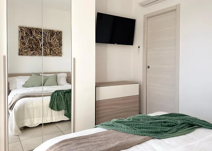 Aquavista - Pied Dans L'eau & Pool * كاستيلّيتّو سوبرا تي